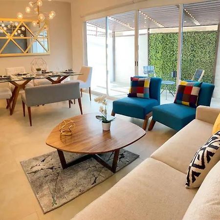カンクン Elegante Y Preciosa Casa Con Excelente Ubicacionヴィラ エクステリア 写真